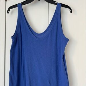 Everlane Air Cami